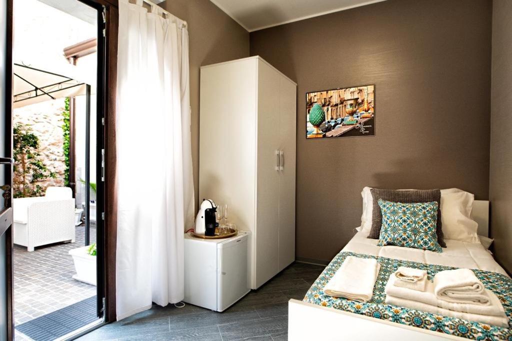 Catania Rooms Екстер'єр фото